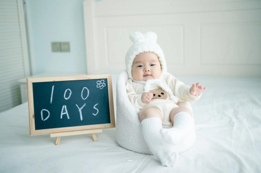 白城七个月宝宝伸舌头